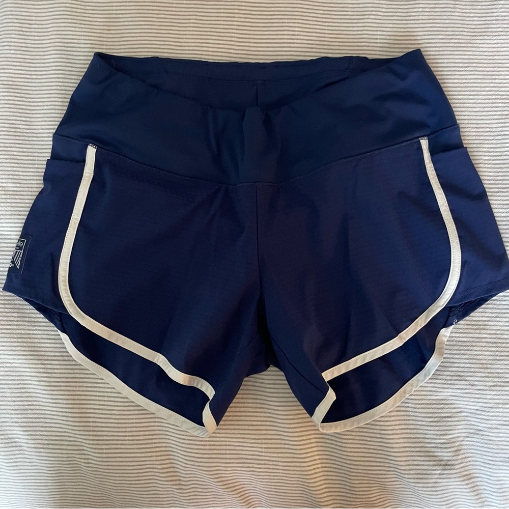 Oiselle Track Star Shorts, Navy size 4